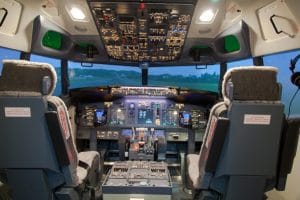 stage-peur-en-avion-flight-experience-paris-silencio-simulateur-01-600x399